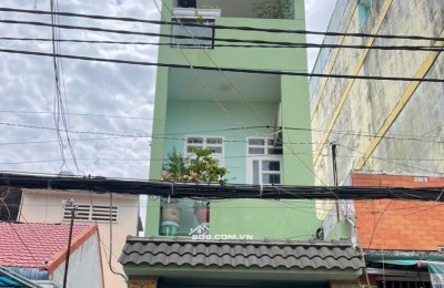 Bán nhà 1 trệt+ 2 lầu, thiết kế hiện đại, vị trí vàng ngay trung tâm thành phố HCM , Quận 10
